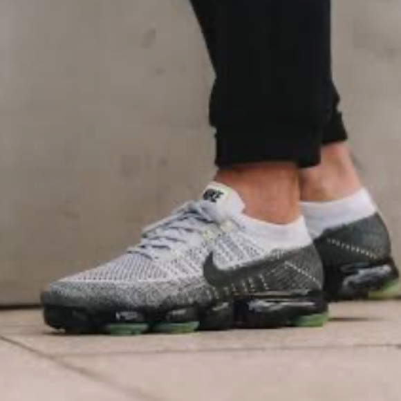 vapormax flyknit heritage